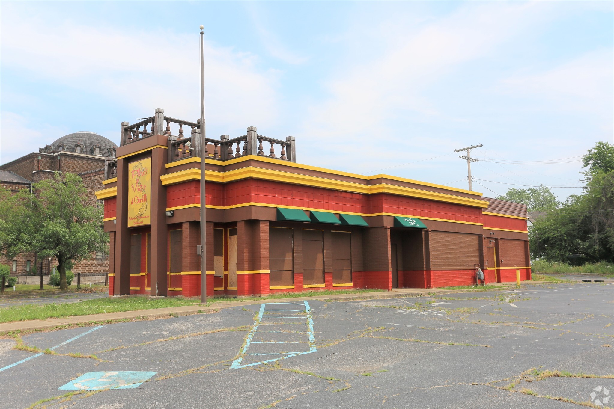 8114 Euclid Ave, Cleveland, OH for Sale