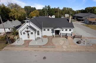 Cedar Creek, NE Retail - 109 E B St