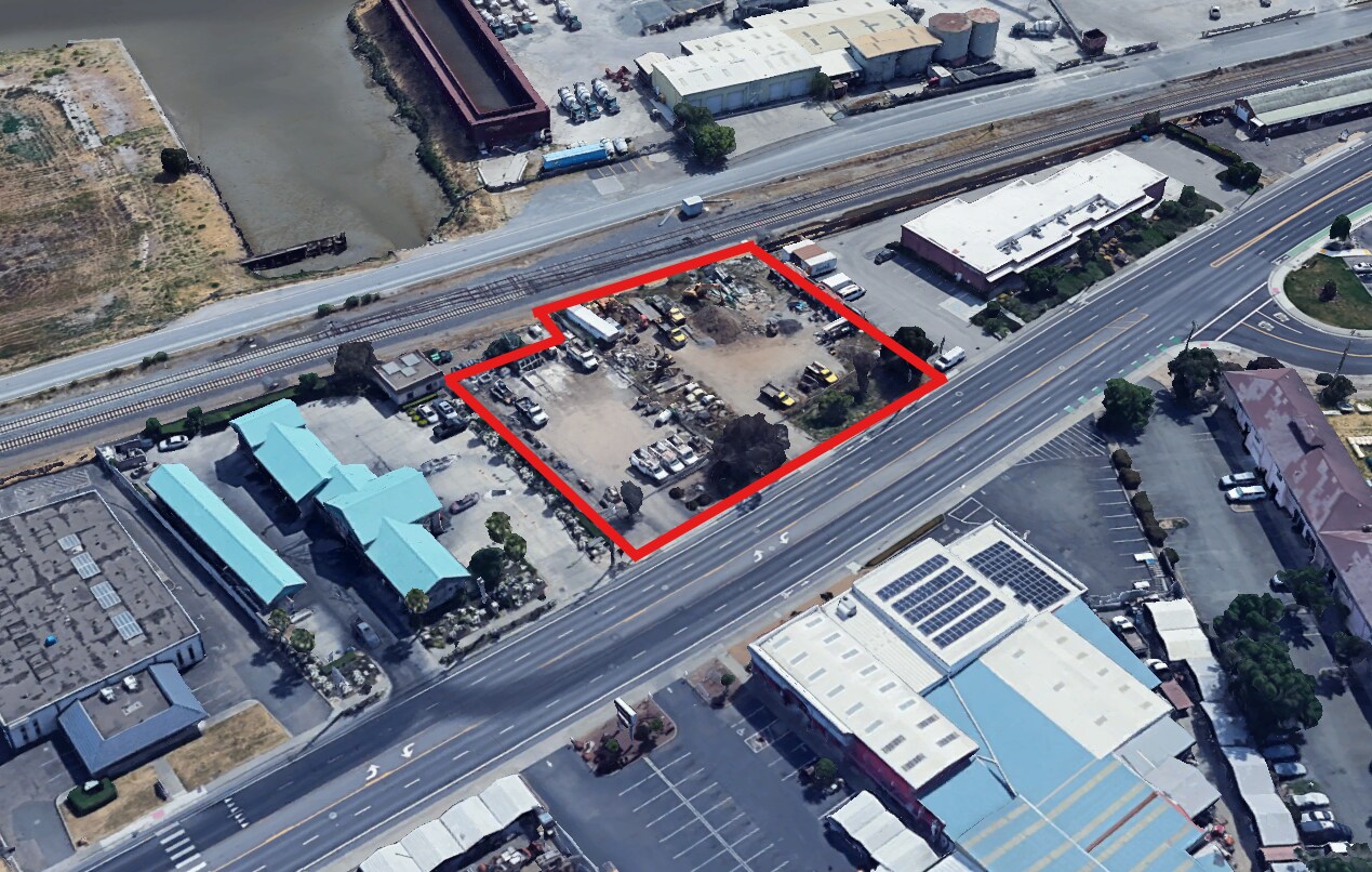 470 Lakeville St, Petaluma, CA for Sale