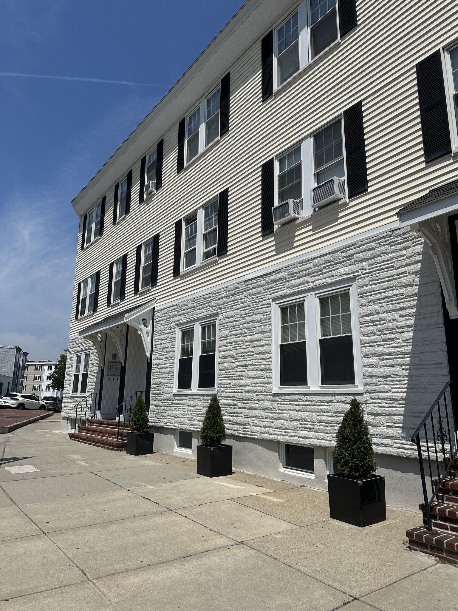 428-432 E 3rd St, South Boston, MA for Sale