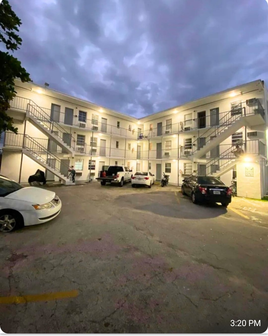 1261 NW 59th St, Miami, FL for Sale