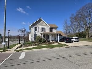 101 N Lewis St, Saline, MI for Sale