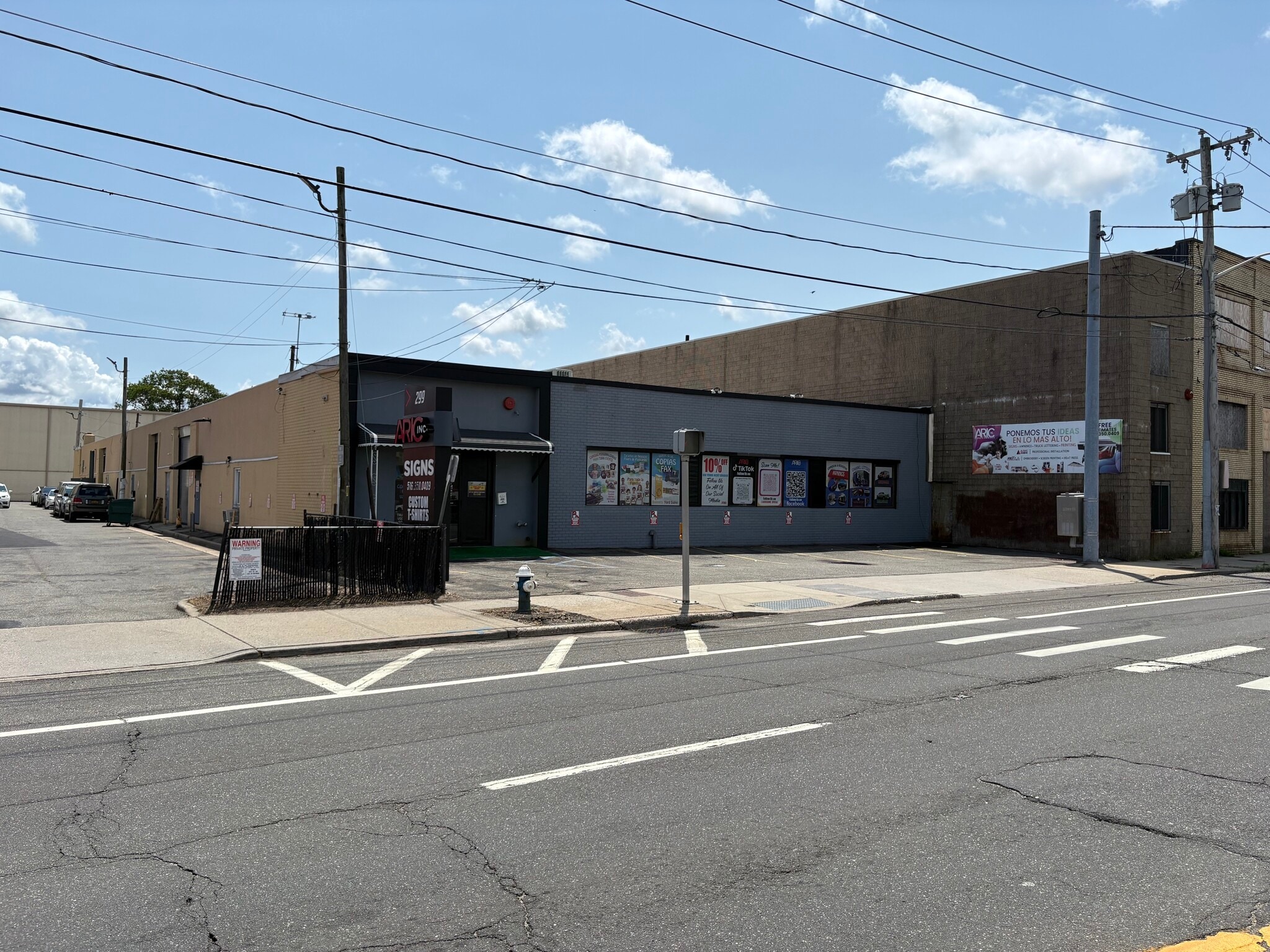 299 Peninsula Blvd, Hempstead, NY for Rent