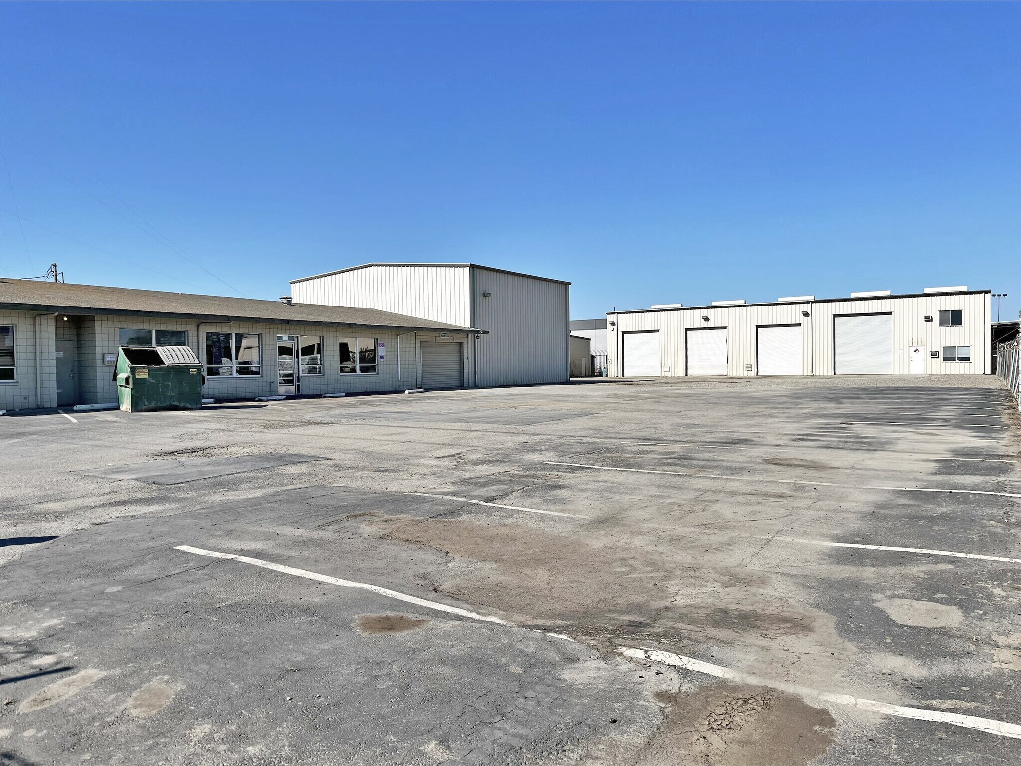 1041 S Pershing Ave, Stockton, CA for Sale