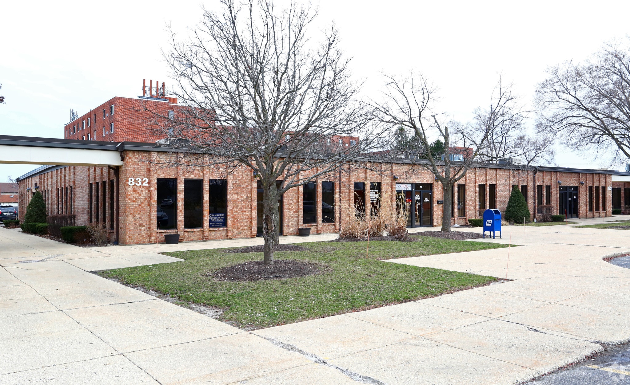832 E Rand Rd, Mount Prospect, IL for Sale