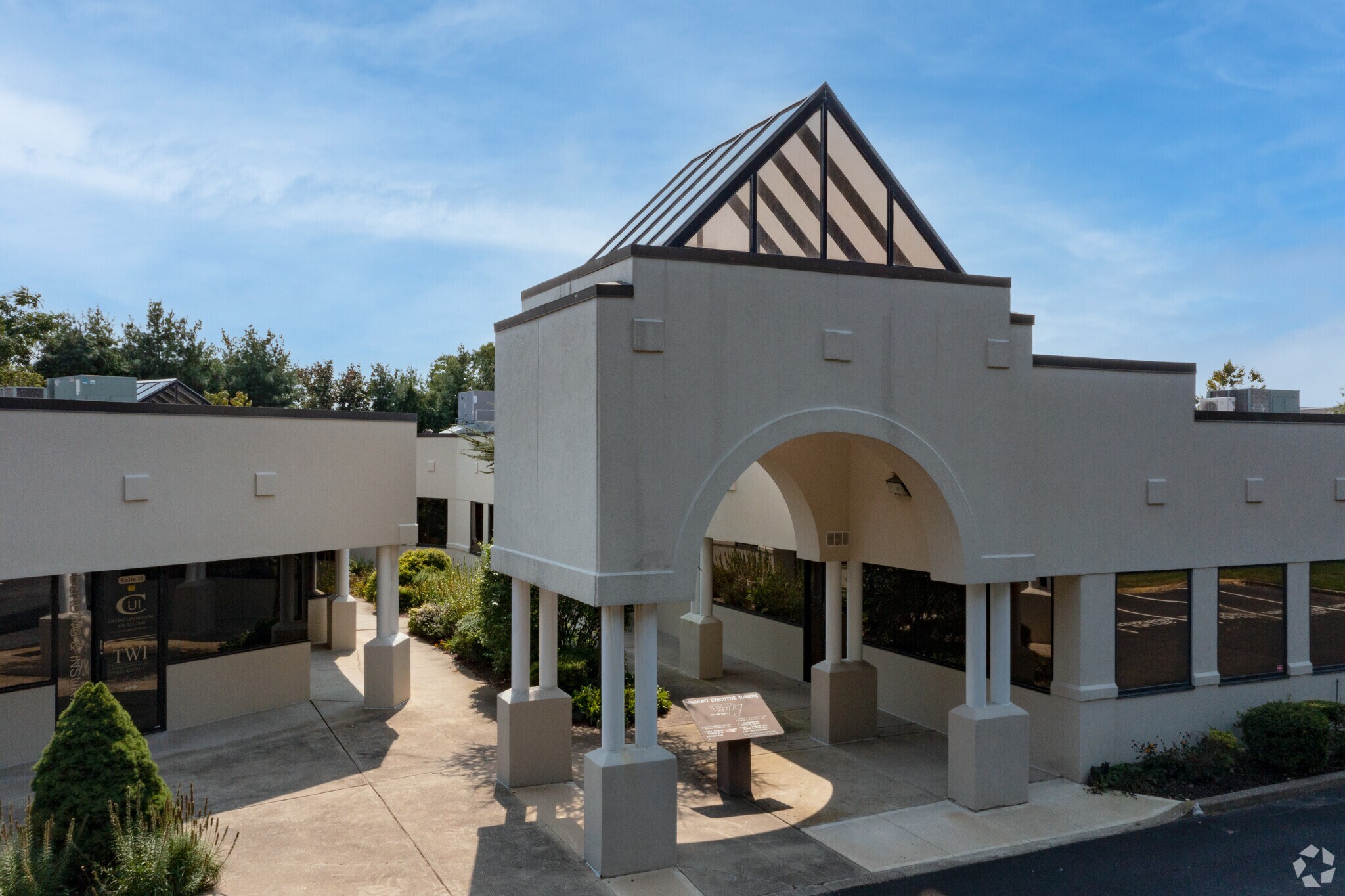 201 Moreland Rd, Hauppauge, NY for Rent