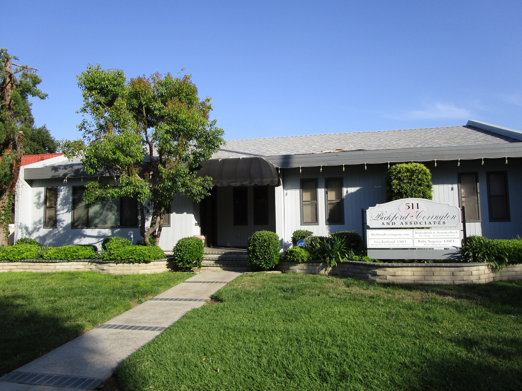 511 Brookside Ave, Redlands, CA for Sale