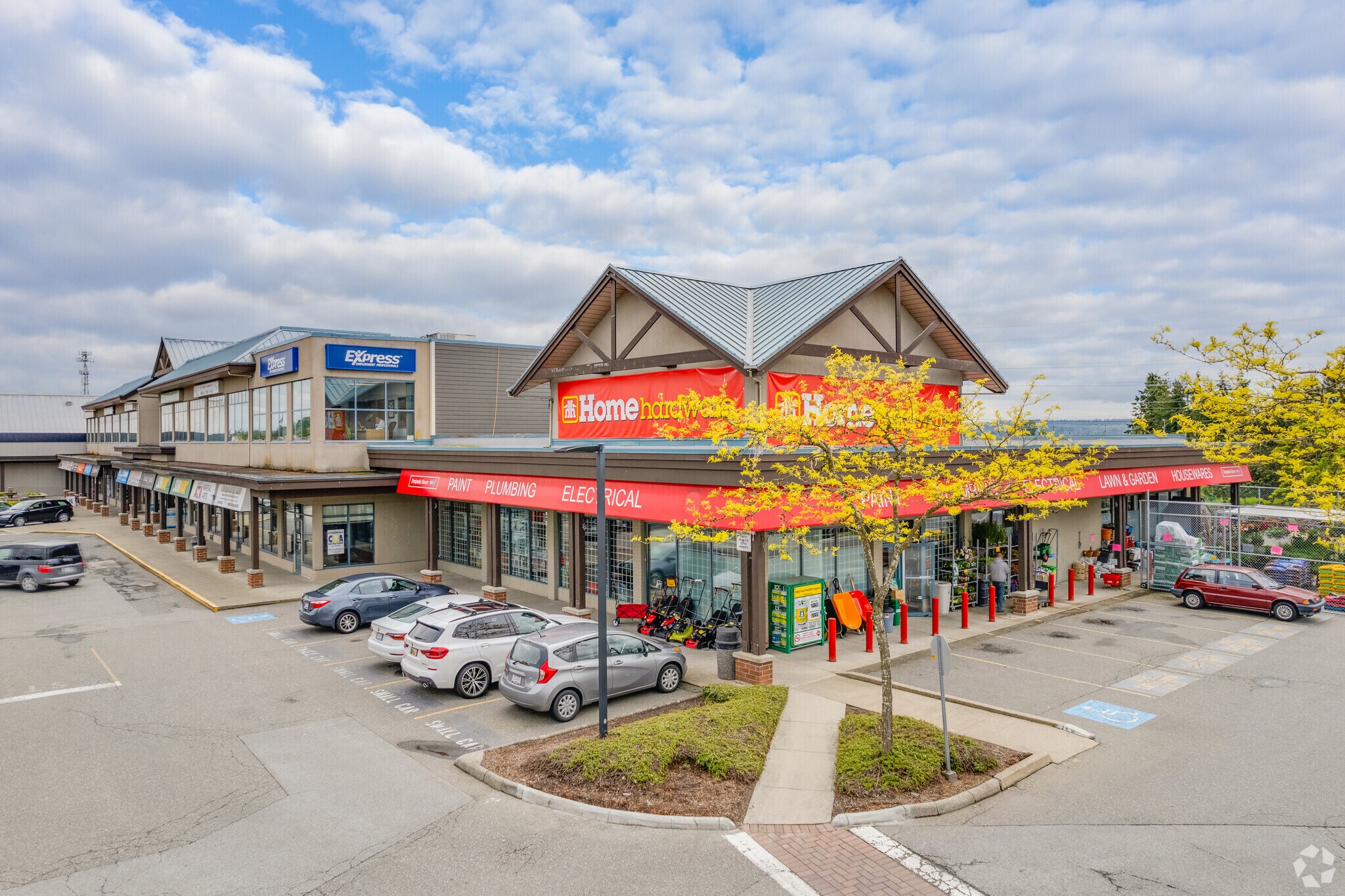 17700 56th Ave, Surrey, BC for Rent