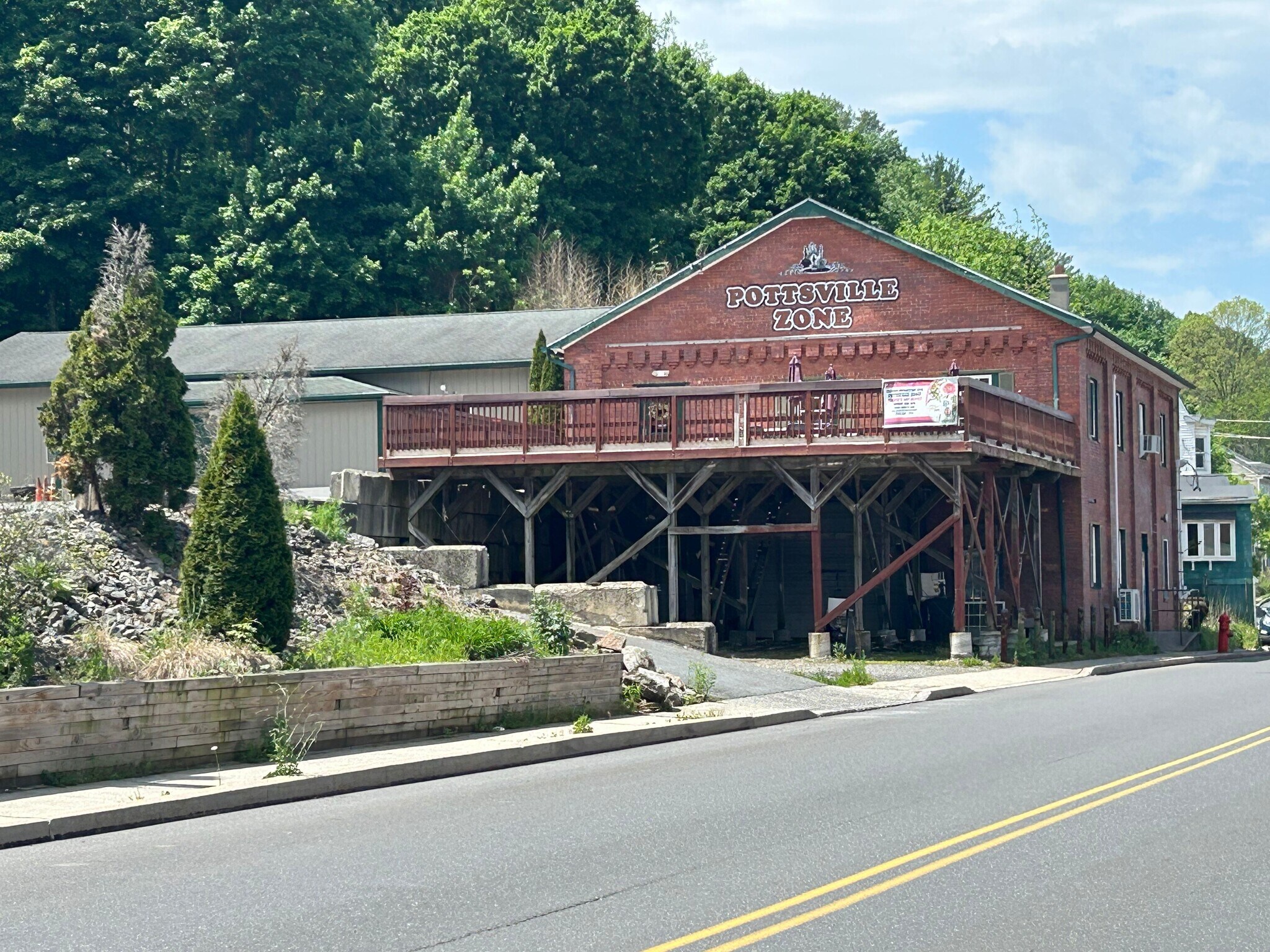 337 Peacock St, Pottsville, PA for Sale