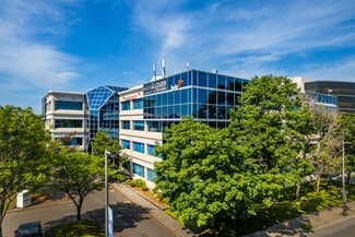 Montréal, QC Office - 8250 Boul Décarie Montréal, QC Office - 8250 Boul Décarie