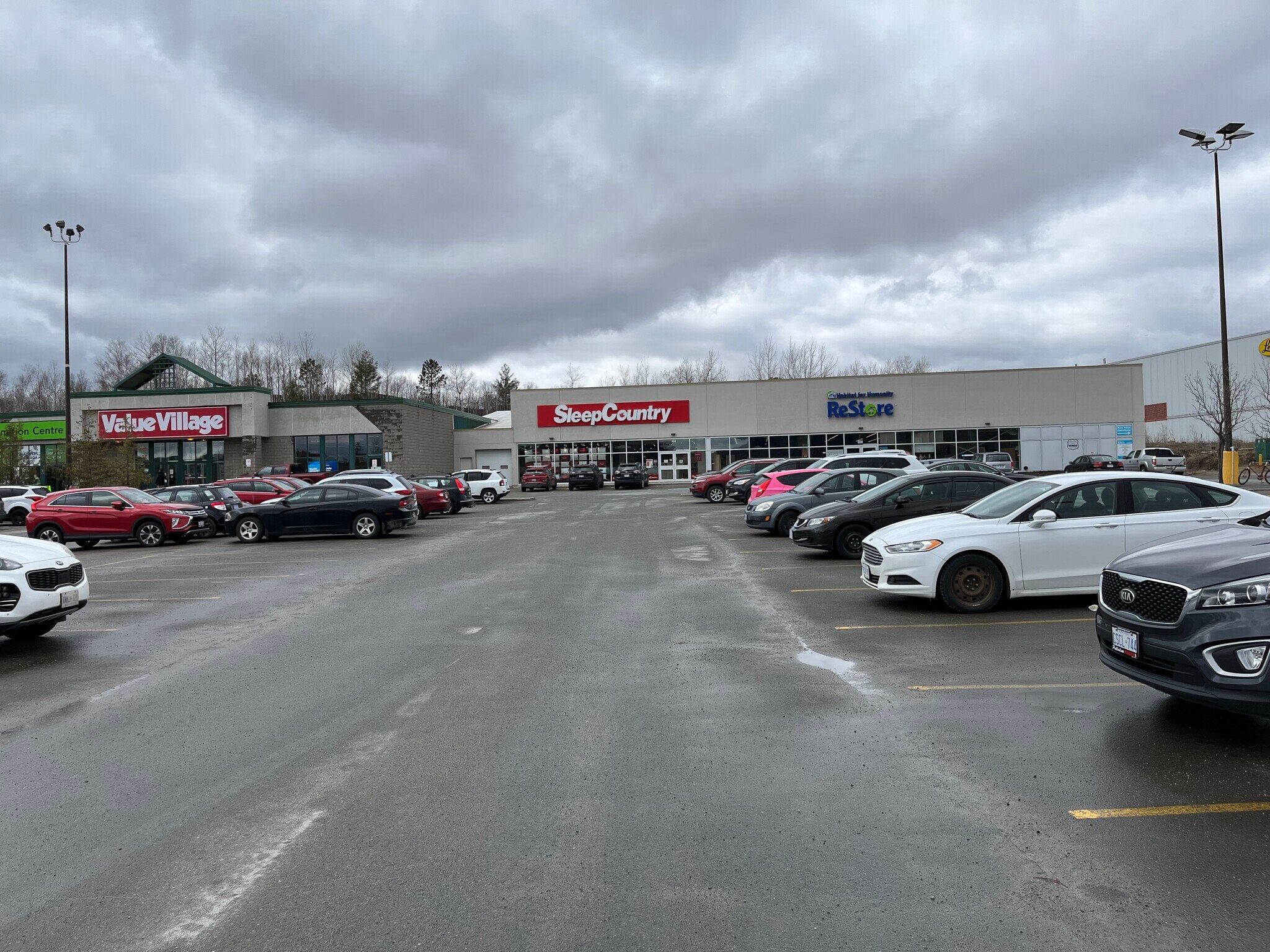 799 Notre Dame Av, Sudbury, ON for Rent