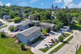 Des Moines, IA Apartments - 2127 Indianola Ave