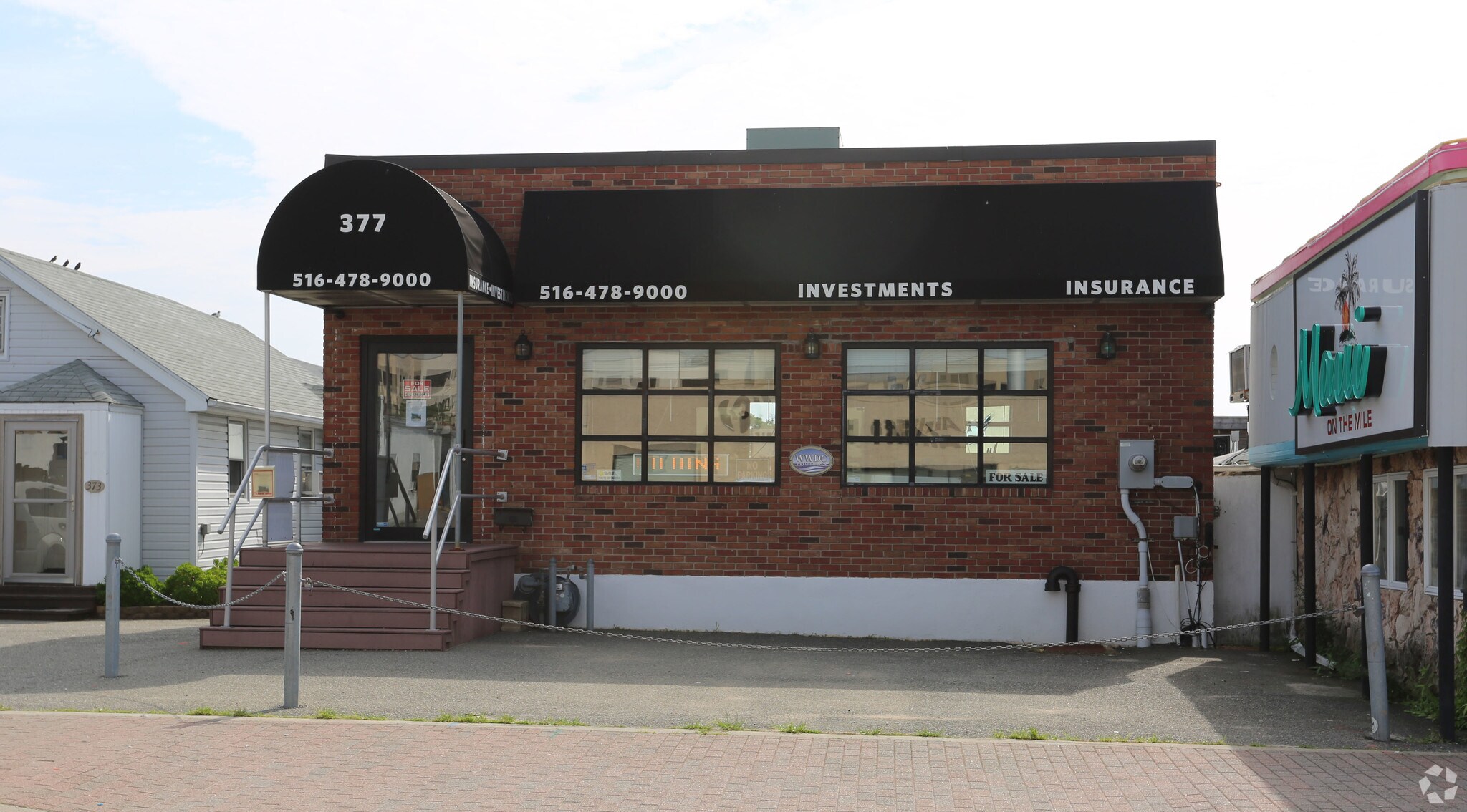 377 Woodcleft Ave, Freeport, NY for Sale