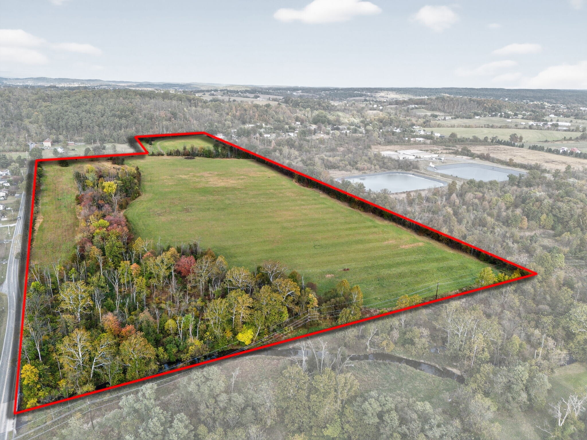 160 Spring Garden Dr, Bechtelsville, PA for Sale
