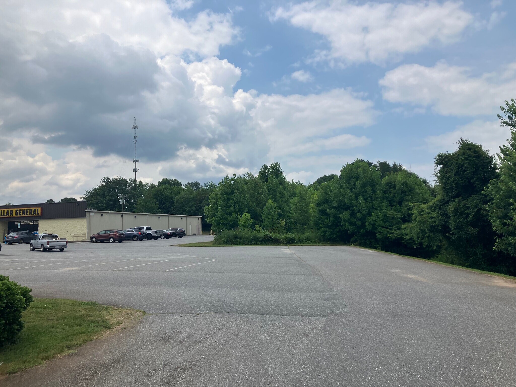 1320 Burkemont Ave, Morganton, NC for Sale
