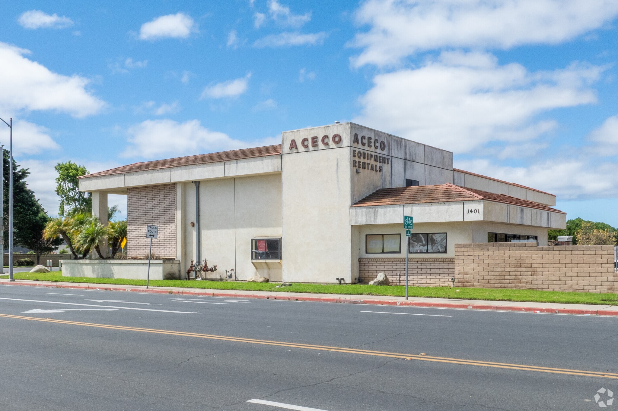 1401 N O St, Lompoc, CA for Sale