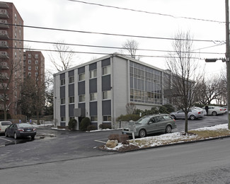 Stamford, CT undefined - 125 Strawberry Hill Ave
