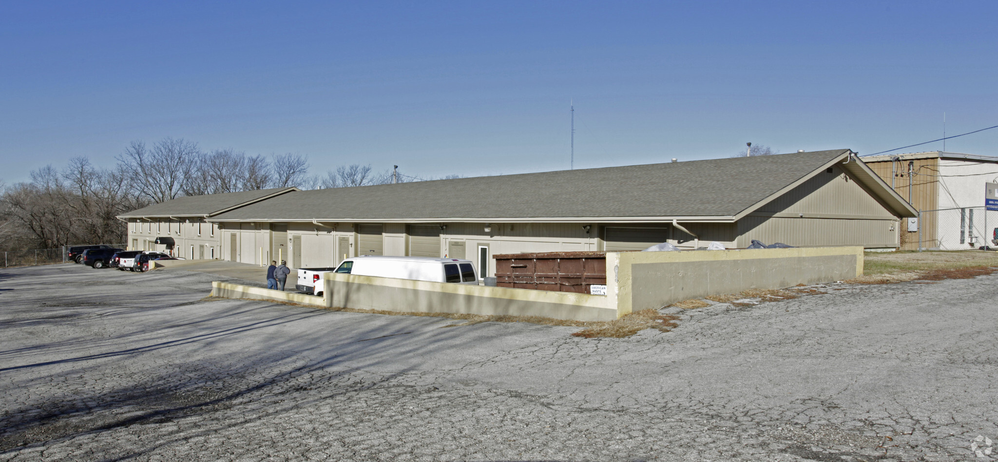 11632 Grandview Rd, Kansas City, MO for Sale