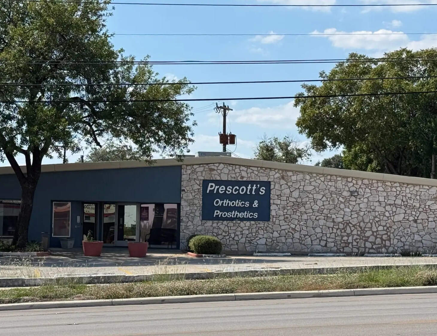 6715 San Pedro Ave, San Antonio, TX for Sale