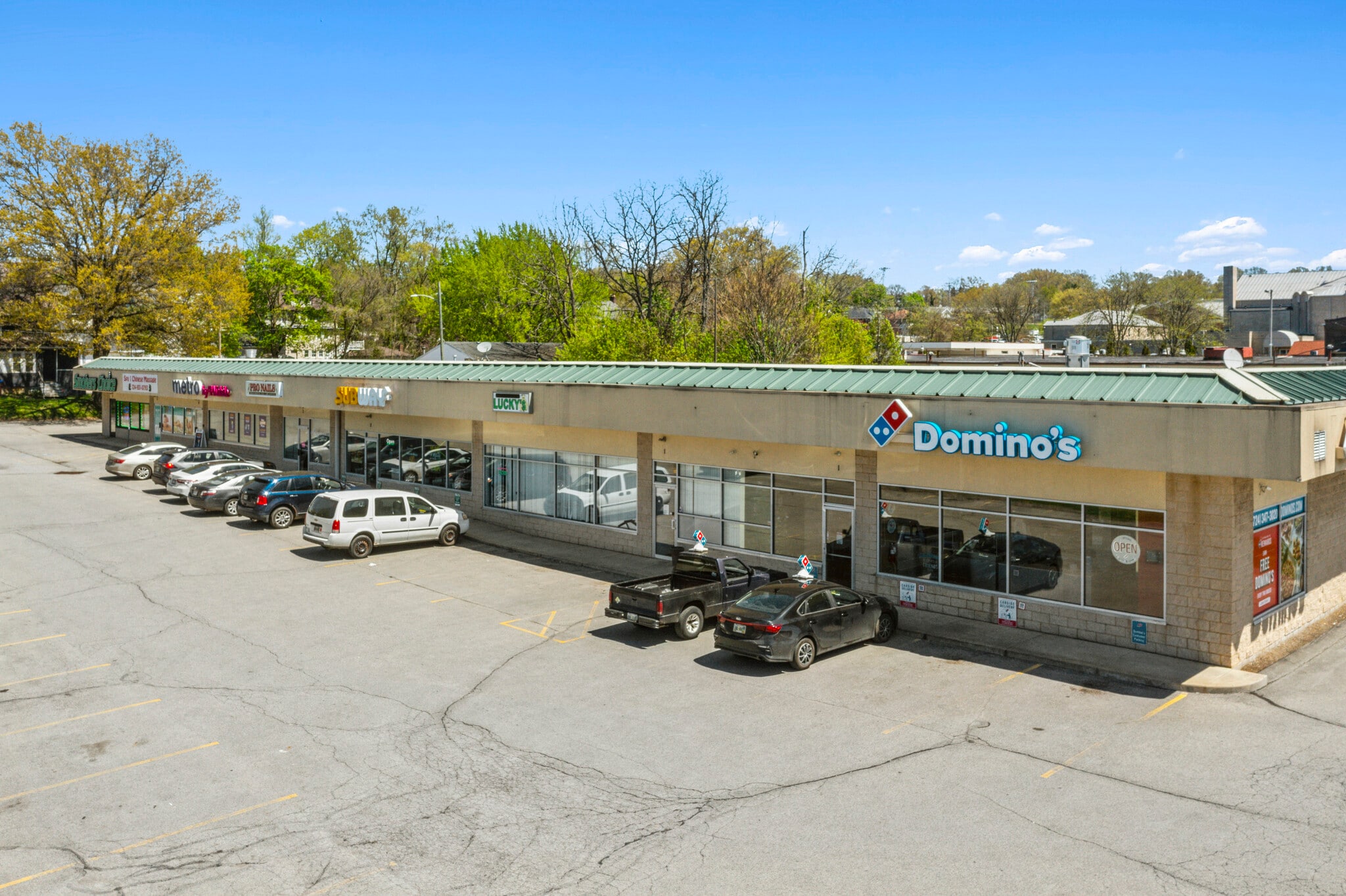 869 E State St, Sharon, PA for Rent