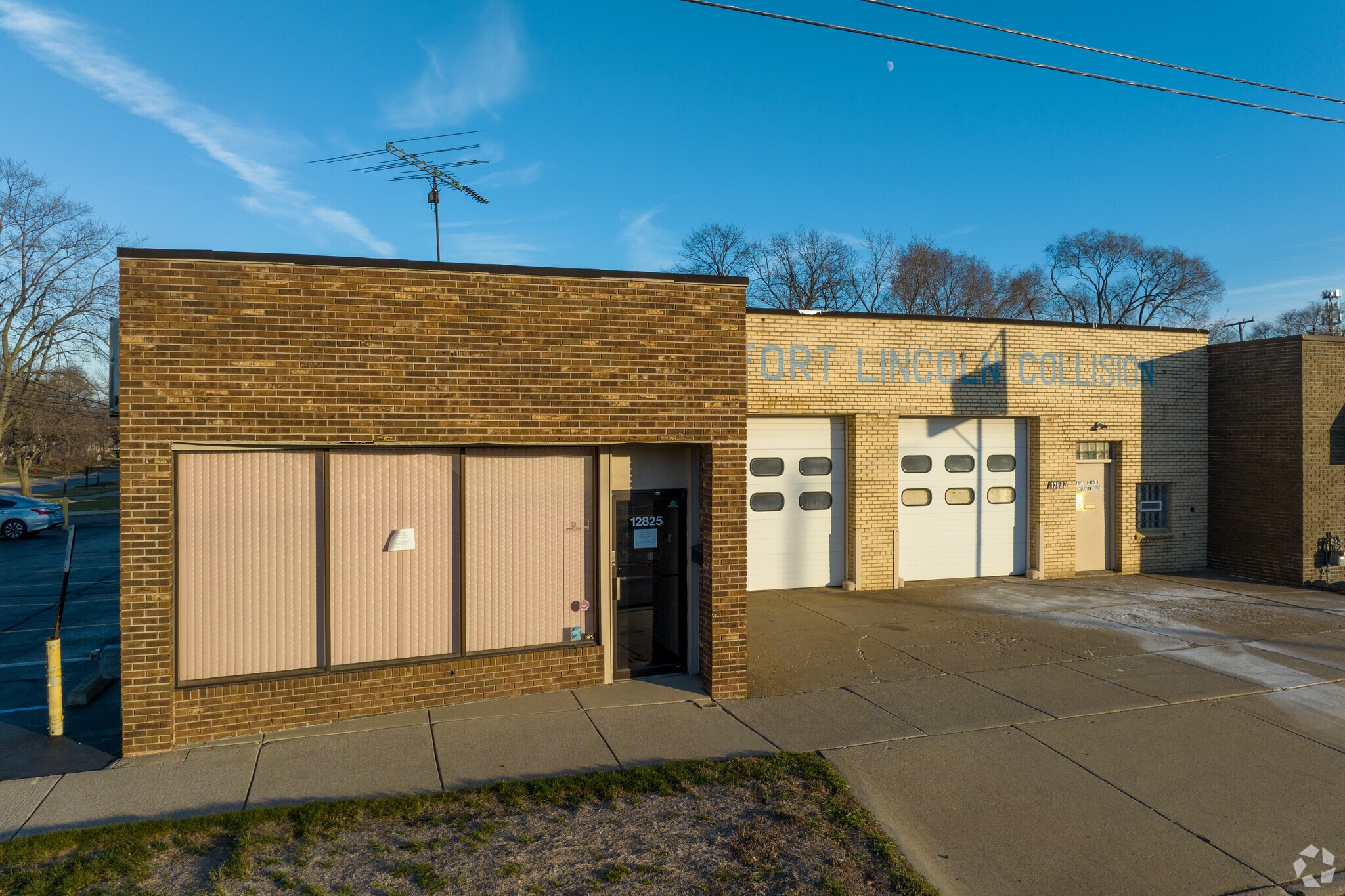 12825-12837 Dix Toledo Rd, Southgate, MI for Sale