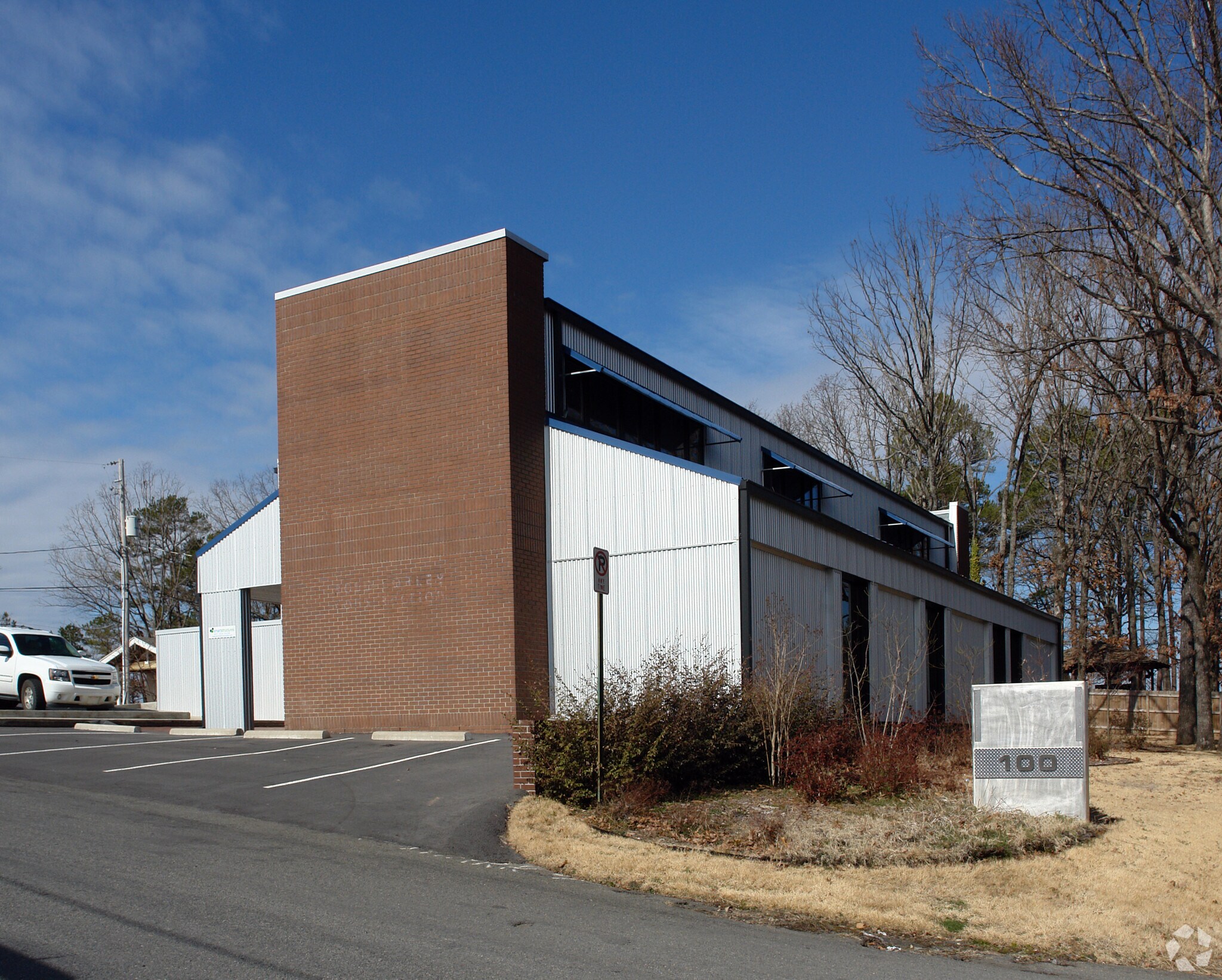 100 Gamble Rd Little Rock, AR 72211 Office Property for Sale on