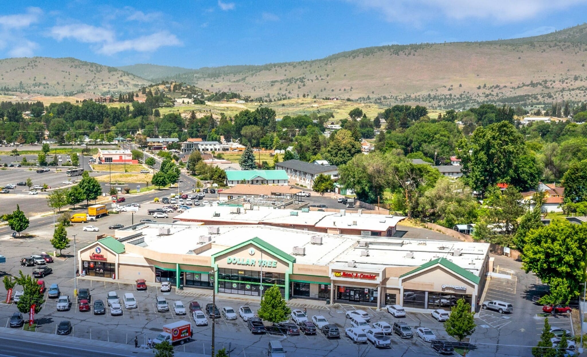 3049 S 6th St, Klamath Falls, OR for Rent