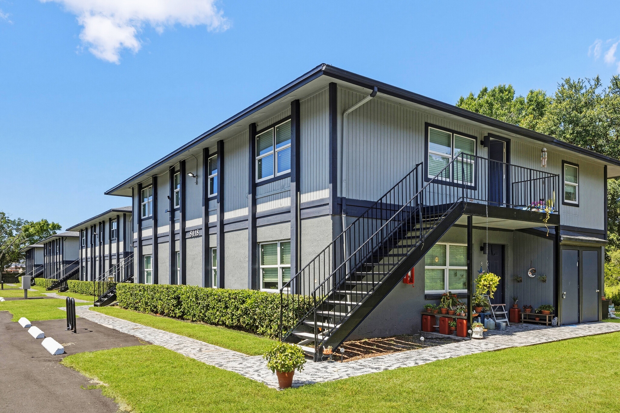 8412-8420 N Lois Ave, Tampa, FL for Sale