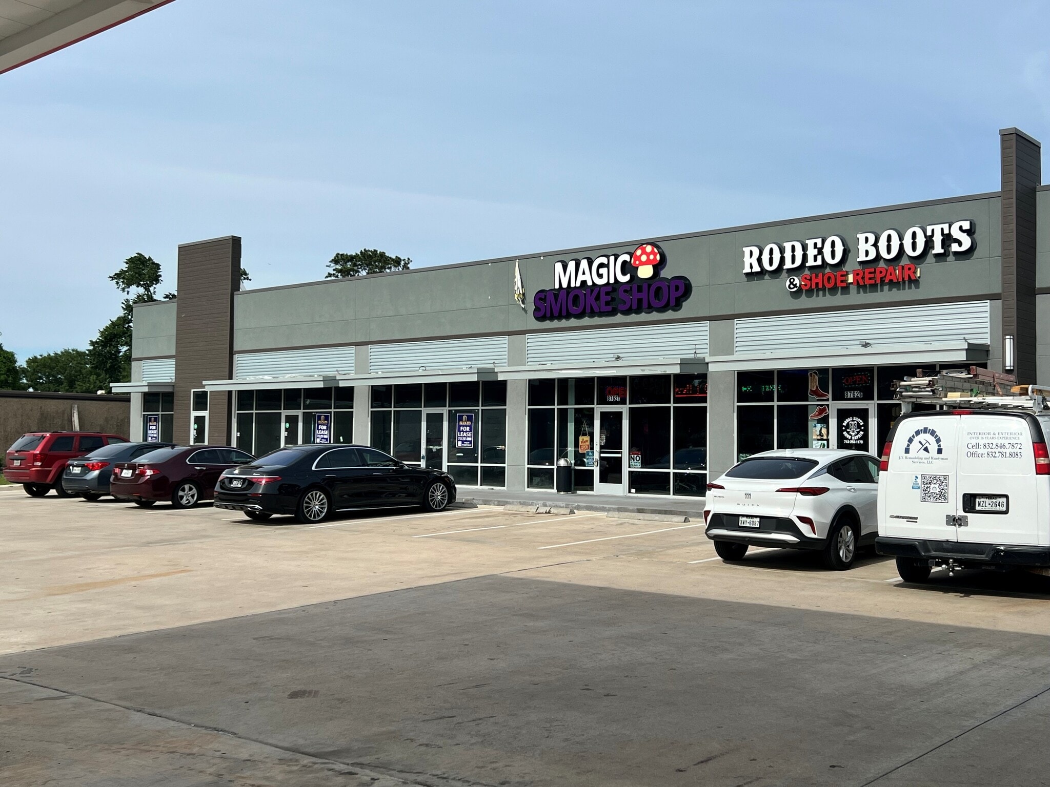 8760 Long Point Rd, Houston, TX for Rent