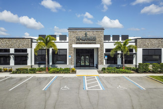 Naples, FL Retail - 9010 Bellaire Bay Dr