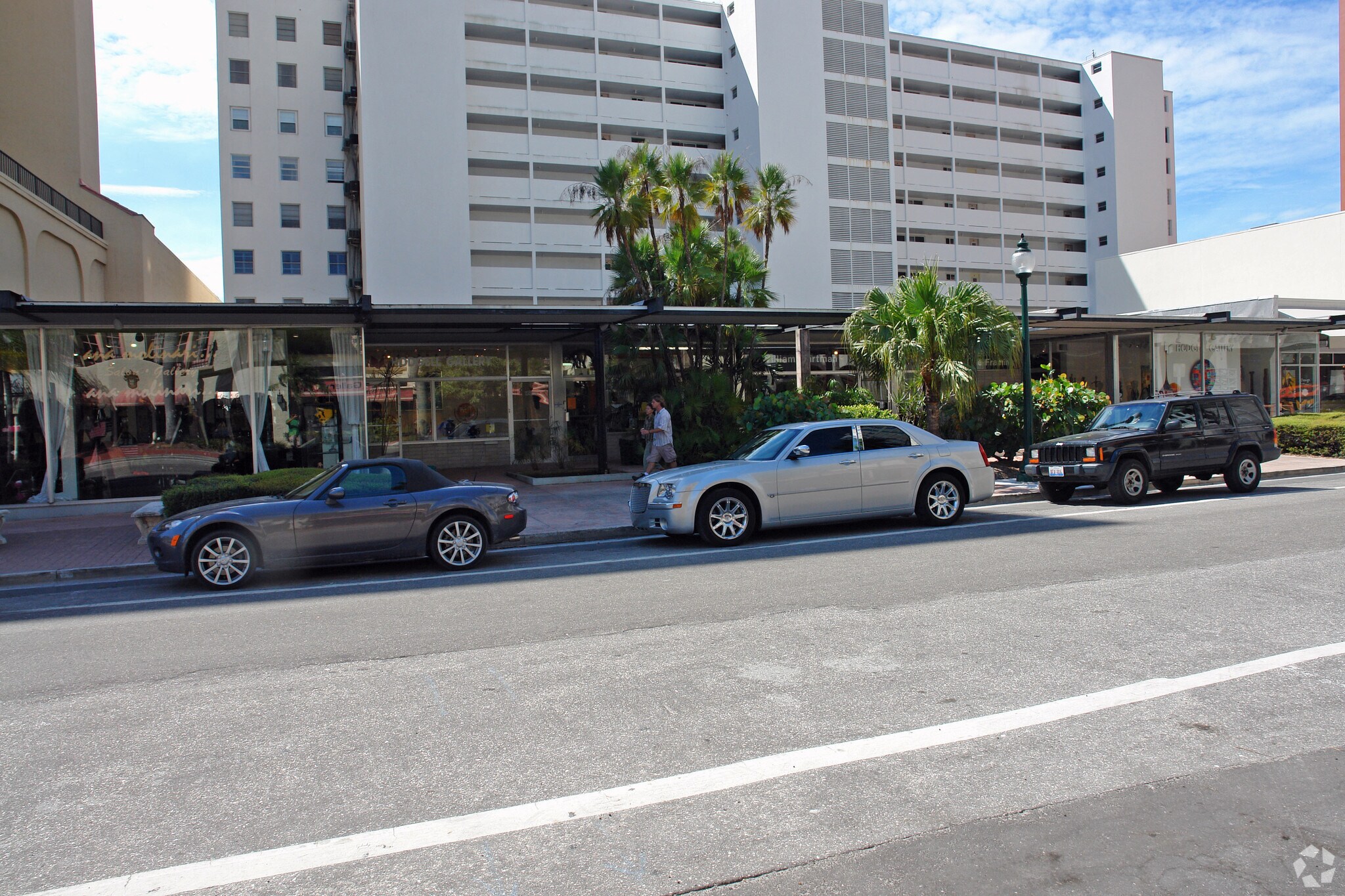 46-52 S Palm Ave, Sarasota, FL for Rent