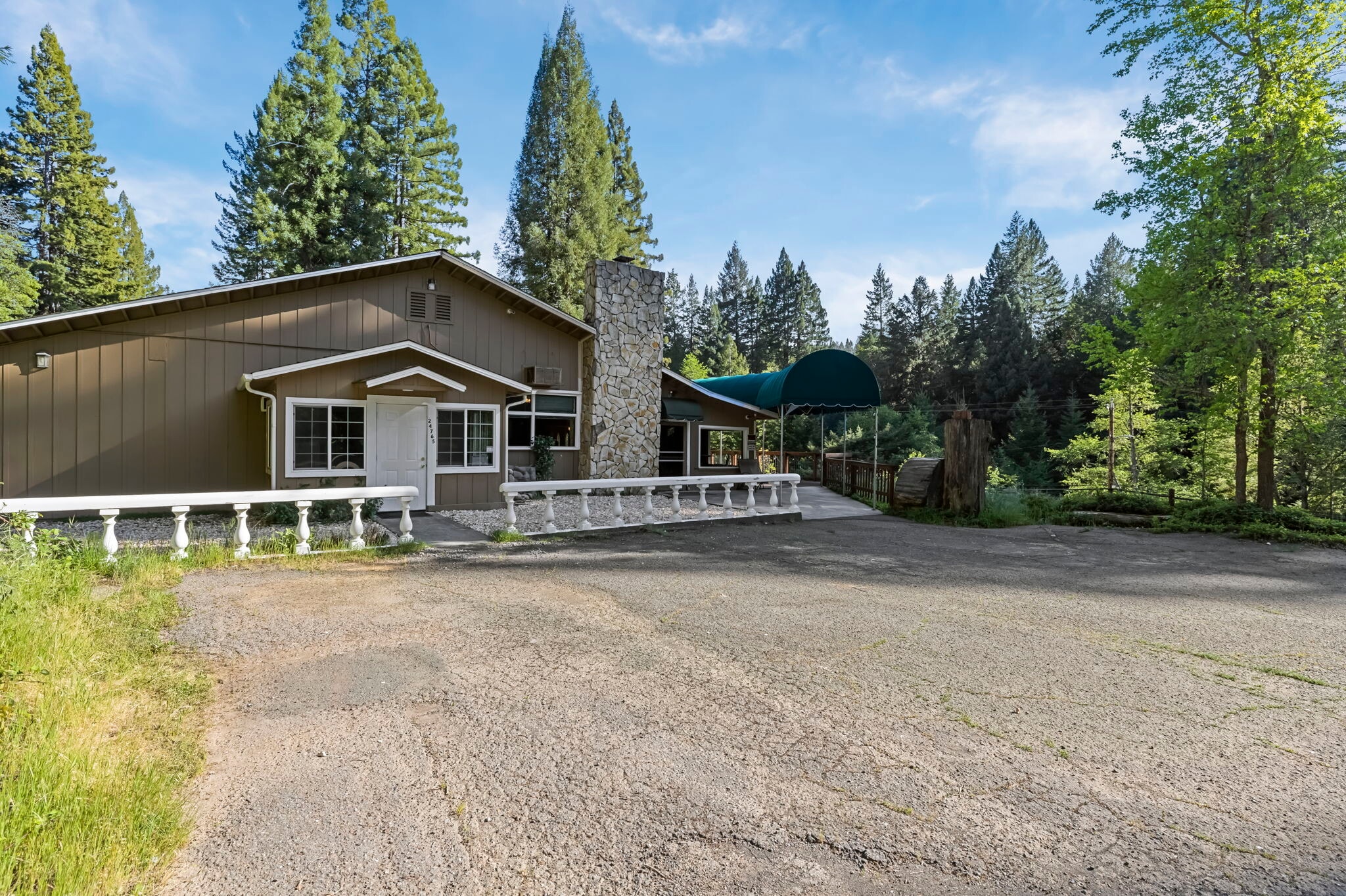 , Willits, CA for Sale