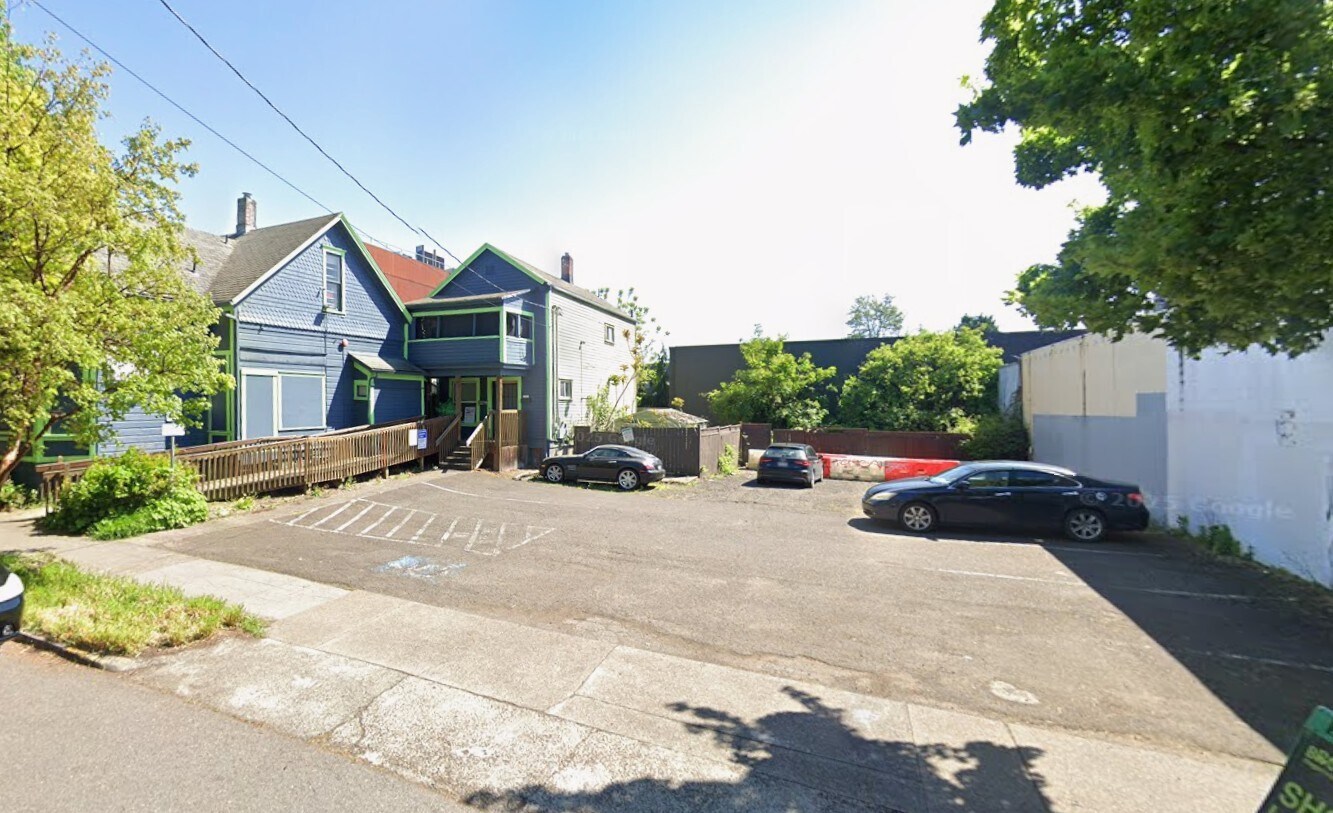 1328 SE Morrison St, Portland, OR for Sale