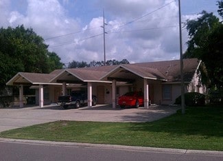Saint Petersburg, FL Apartments - 5801 Fairfield Ave S