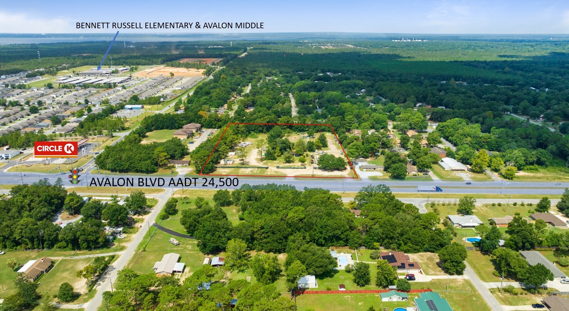 3851 Avalon Blvd, Milton, FL for Sale