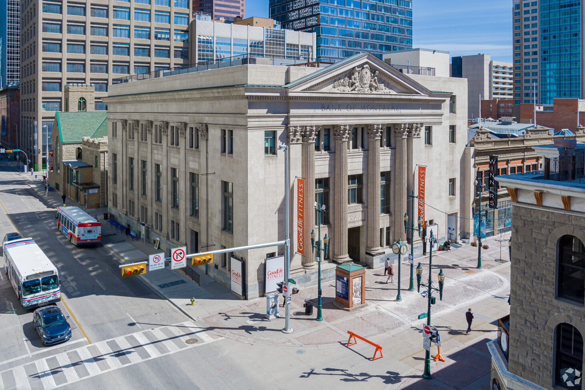 140 8th Ave SW, Calgary, AB for Rent