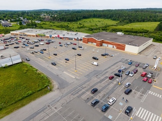 St Stephen, NB Retail - 210 King St