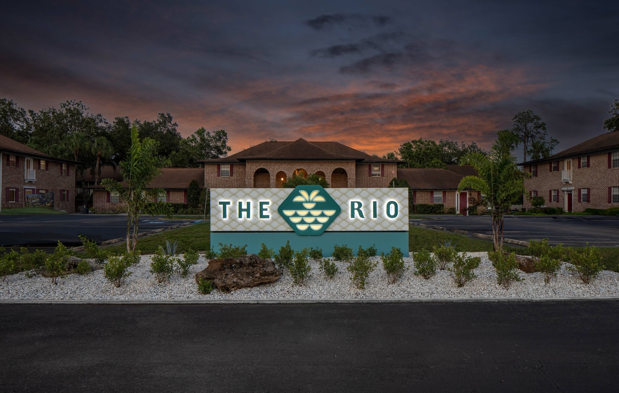 7011 San Ramon Pl, Tampa, FL for Sale