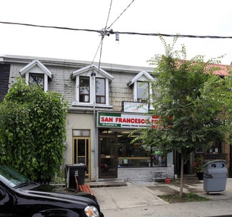 Toronto, ON Storefront Retail/Residential - 10 Clinton St