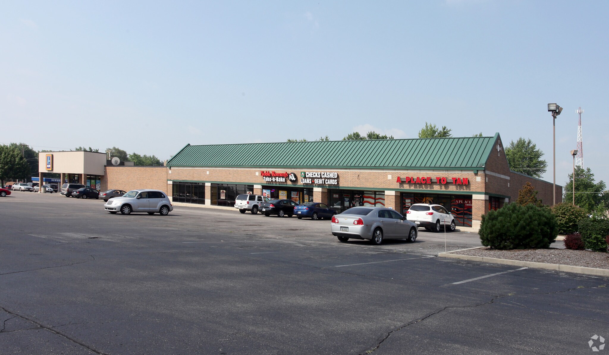 3205-3221 S Madison St, Muncie, IN for Rent