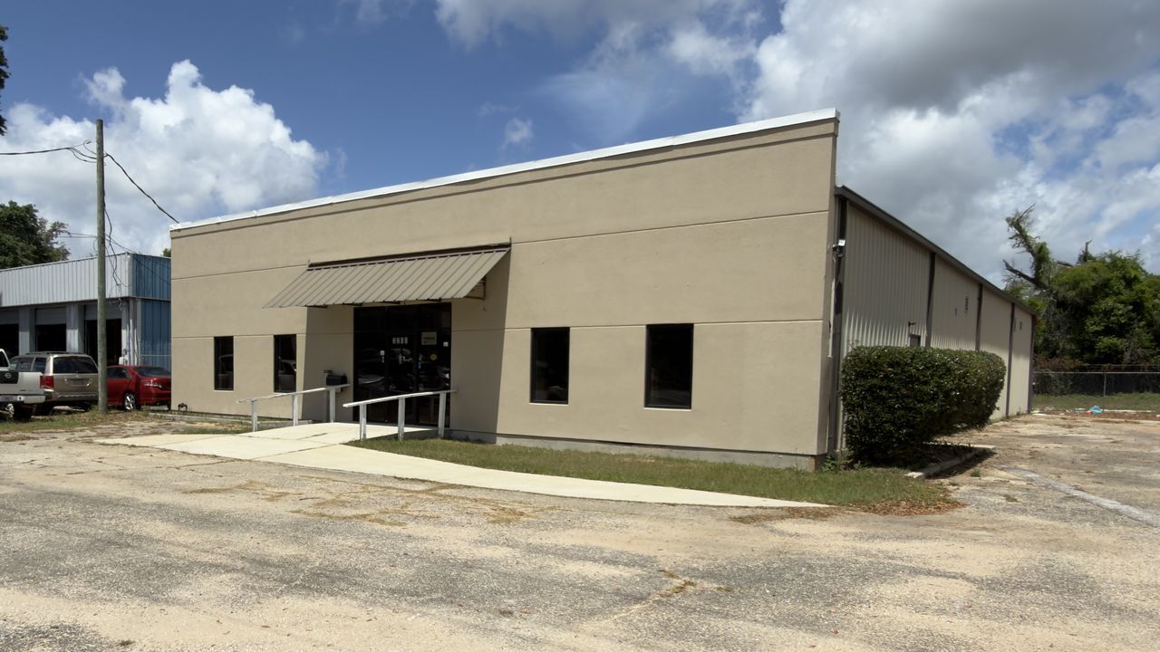 3200 Fairfield Dr, Pensacola, FL for Sale