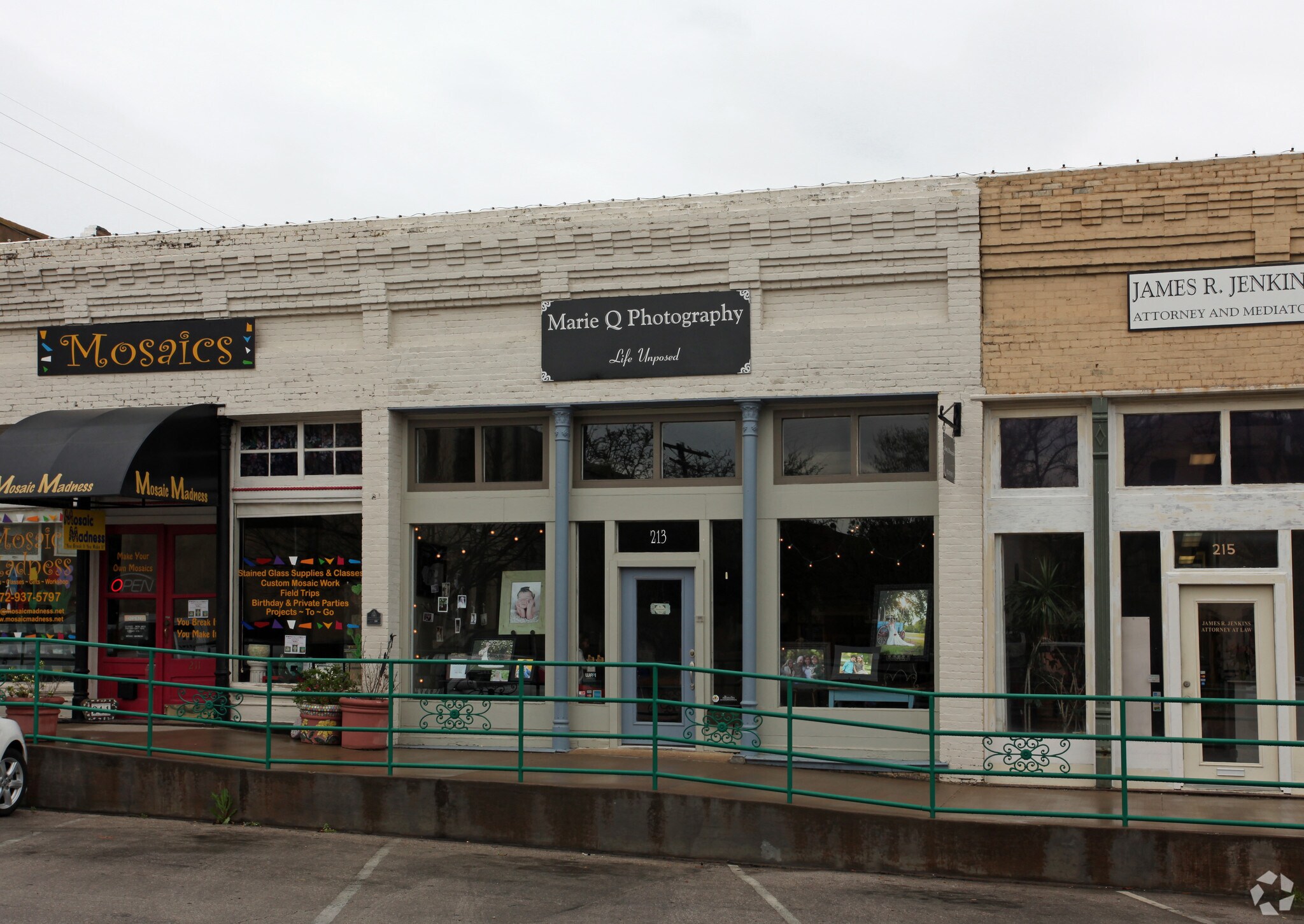 213 S College St, Waxahachie, TX for Rent