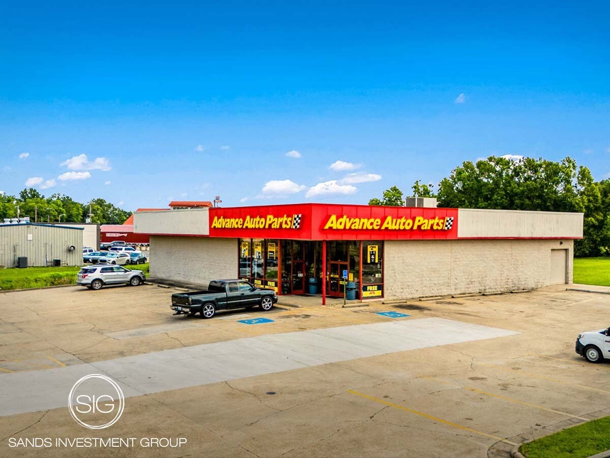 1206 The Blvd, Rayne, LA for Sale