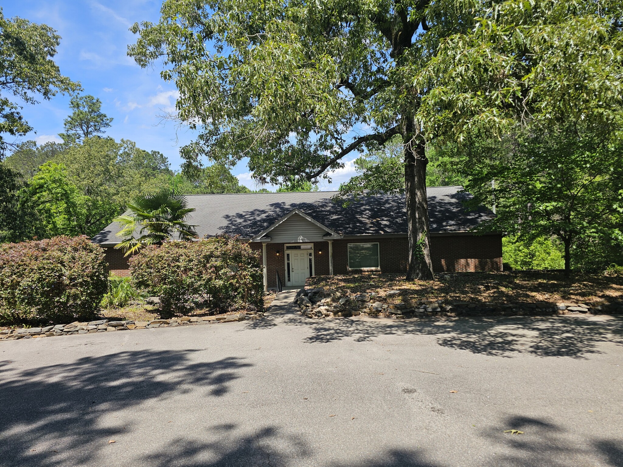 301 Ramblin Rd, West Columbia, SC for Sale