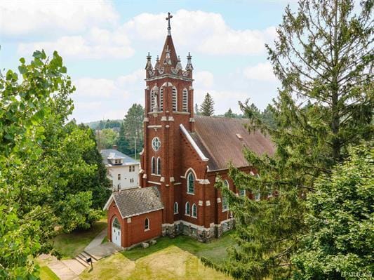 121 N 5th Ave, Iron River, MI for Sale