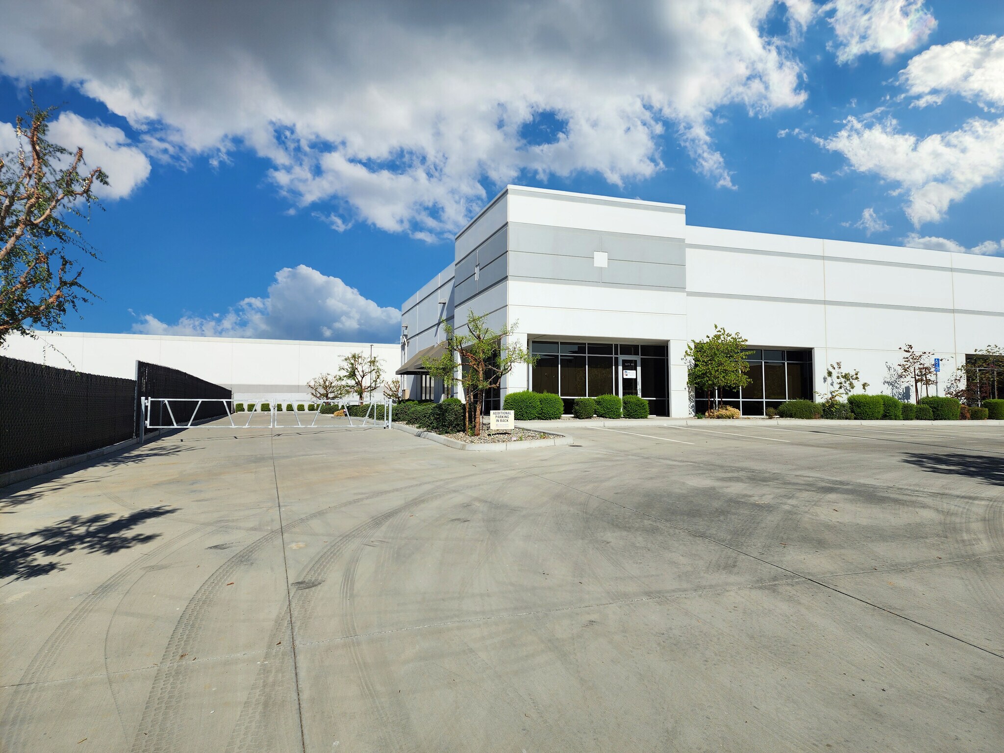 19237 Flightpath Way, Bakersfield, CA for Rent