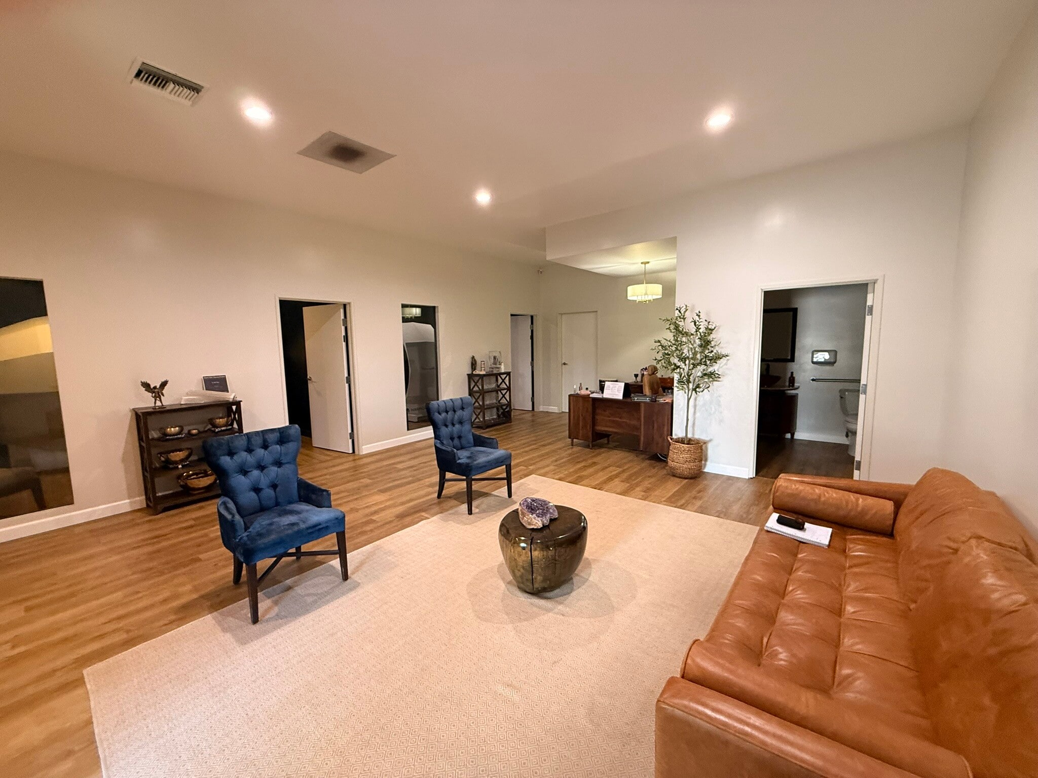 27734 Avenue Scott, Valencia, CA for Rent