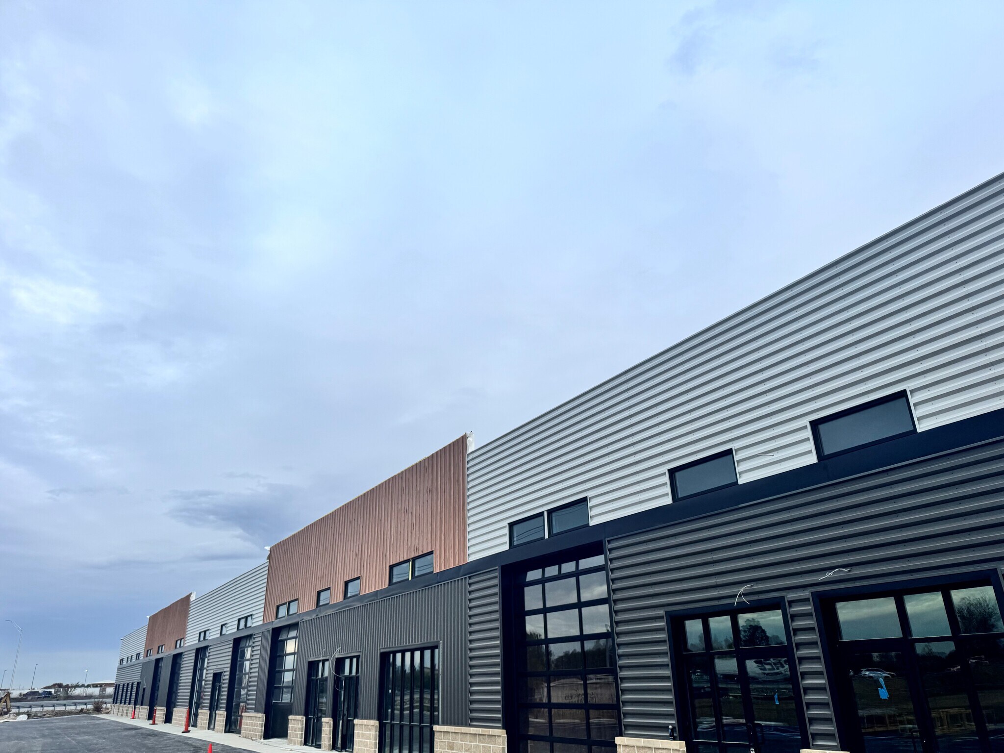 4355 Perry Worth Rd, Whitestown, IN for Rent