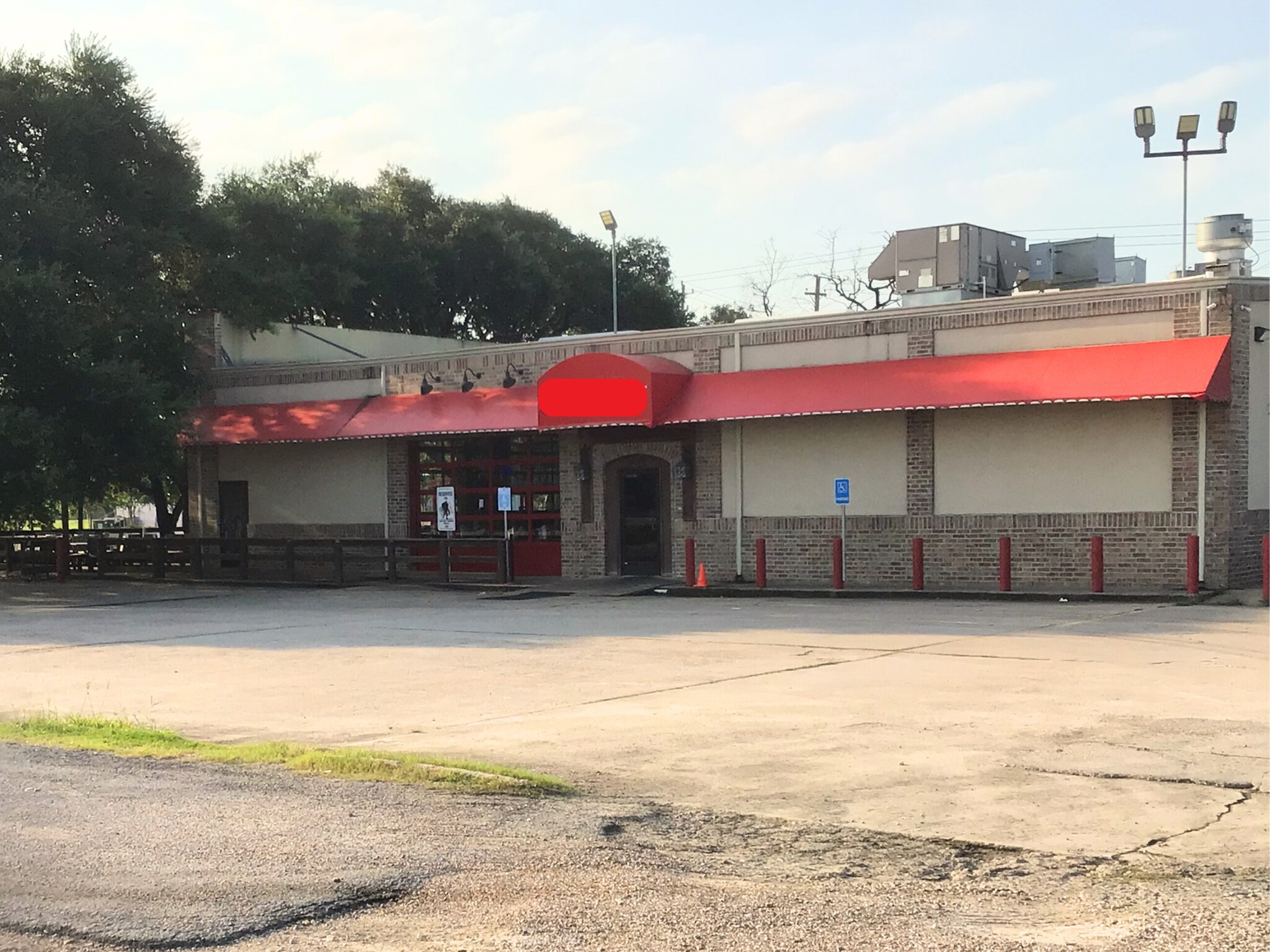 1134 N Main St, Pearland, TX for Sale