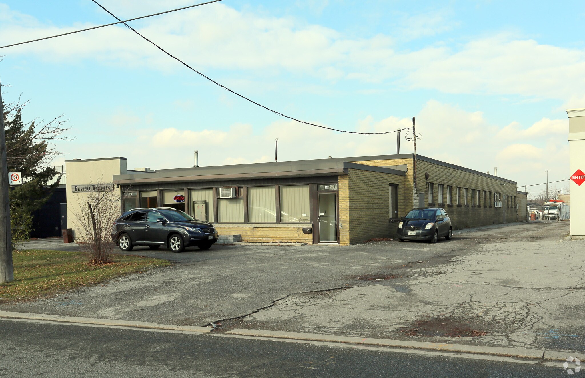 164 Bentworth Ave, Toronto, ON for Rent